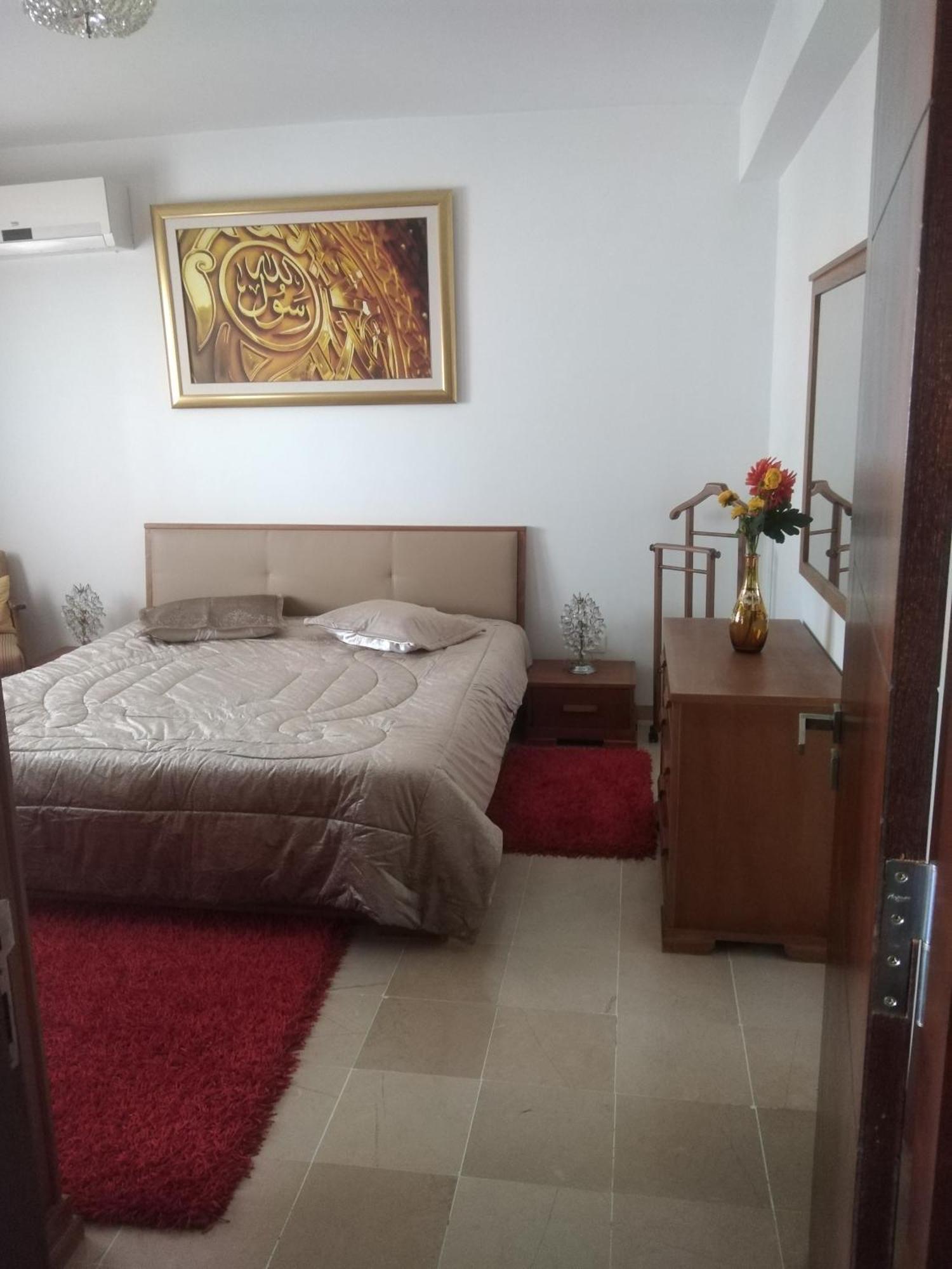 Yasmina Appartement Ariana Buitenkant foto